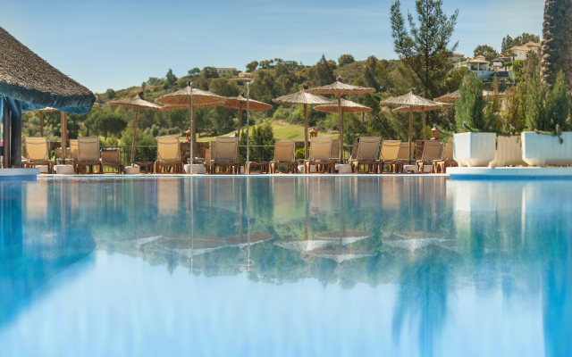 La Cala Resort