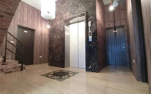 Propitious Castle B&B