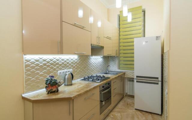 Vip Apartment in the very center of Odessa with sea view