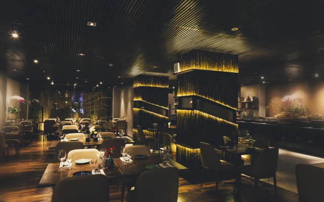Cochin Zen Hotel
