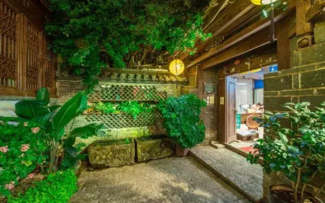 Encounter Lijiang Inn