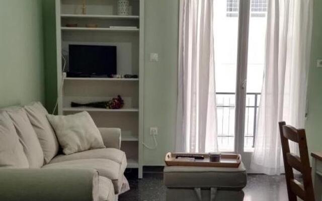 Paris Spacious Beach Apartment