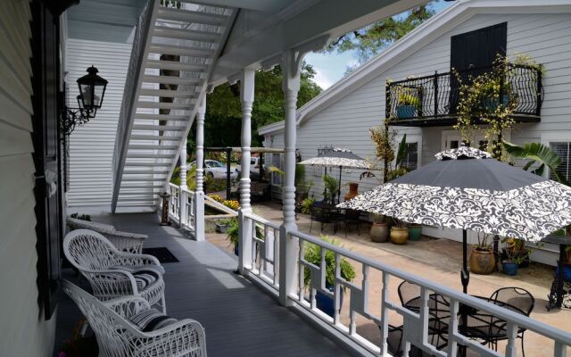 The Grand Magnolia Ballroom & Suites