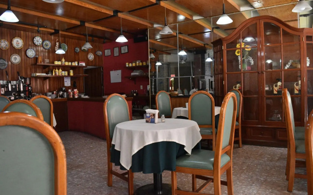 Hotel Ram Val