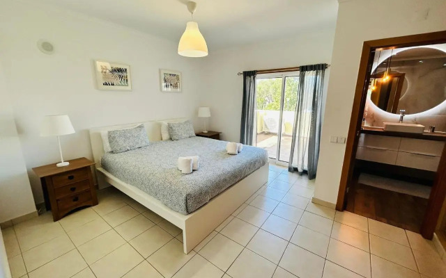 Greice Homes - T1 Ferreiras