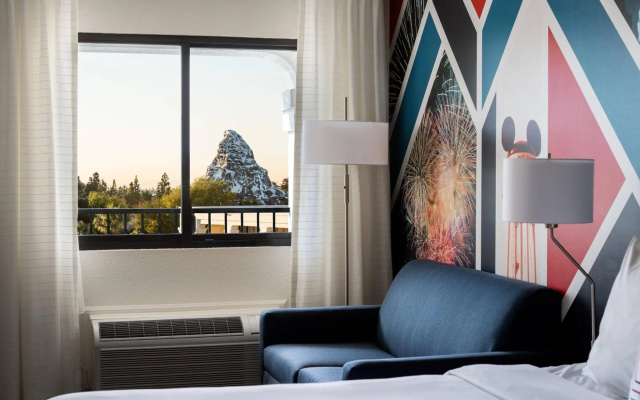 Fairfield by Marriott Anaheim Resort