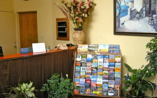 Columbia Gorge Inn