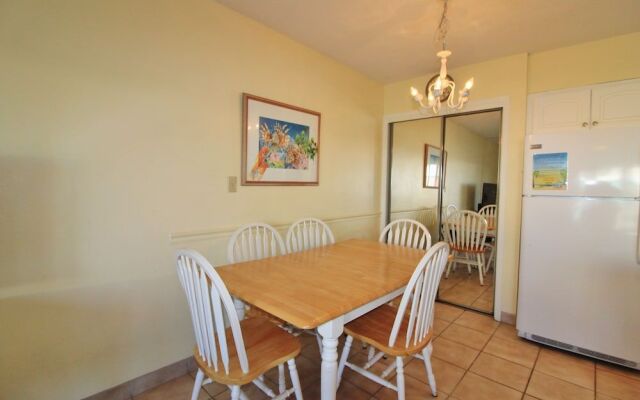 Capri 109 1 Bedroom 1 Bathroom Condo