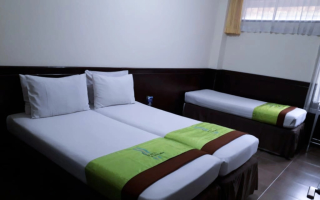Hotel Bumi Makmur Indah – Guest Rooms – Lembang