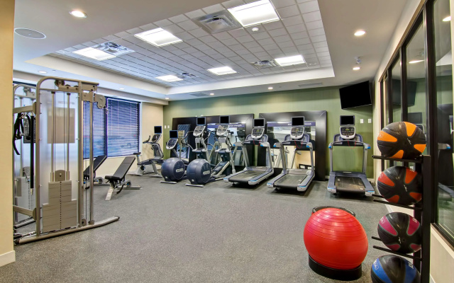 Hampton Inn & Suites By Hilton Saskatoon Airport