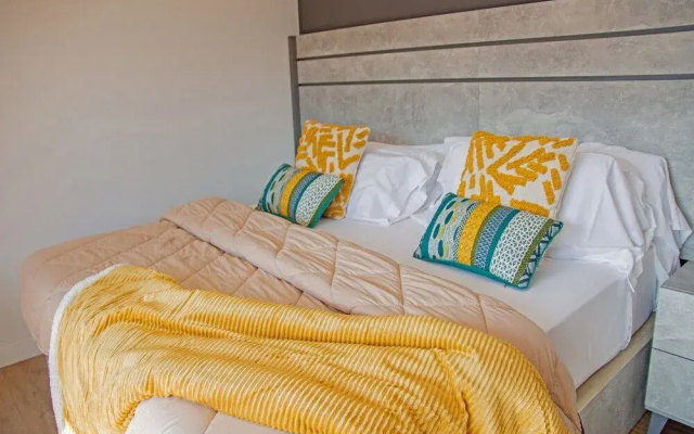 Apartamentos Santander Maliaño Suites 3000