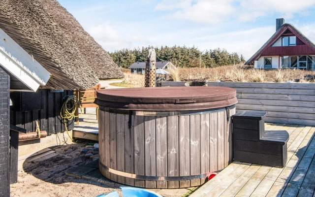 Modish Holiday Home in Jutland near Sea