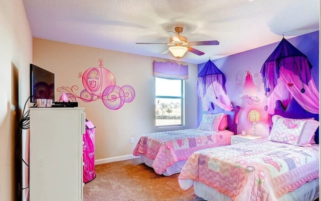 Victoria Drive Villa Providence 4