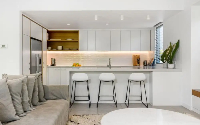 Your Luxury Escape – Maison De Belongil – Guest Rooms – Byron Bay