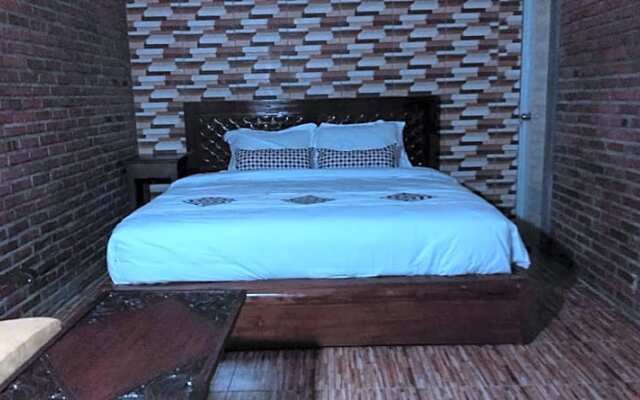 Bliss family cottage Batu