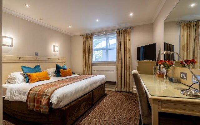 The Inn Boutique Hotel Bar and Restaurant