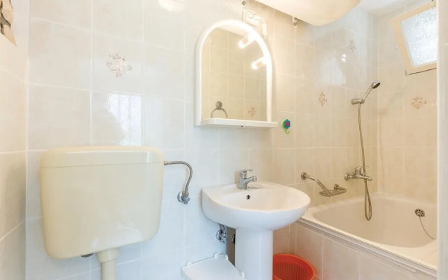 Stunning Home in Selce With Wifi and 1 Bedrooms