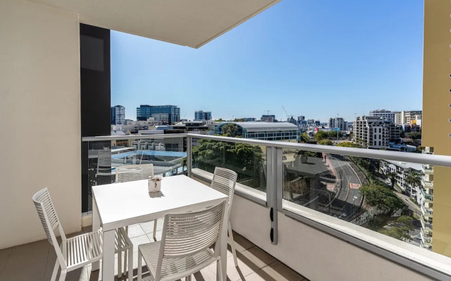 Skyline hosted by AAB