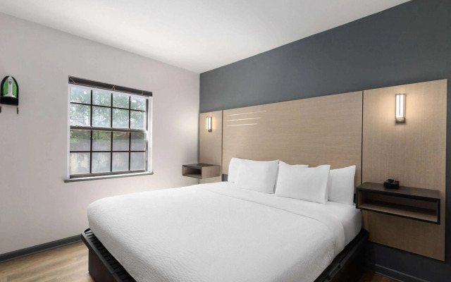 Ramada by Wyndham Studio Suites Dothan