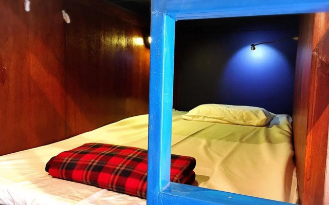 Wire Hostel Patong