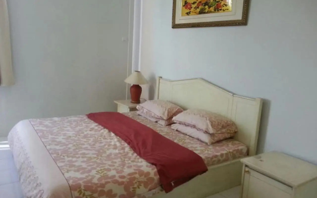 Sejahtera Family Hotel & Apartment – Guest Rooms – Sleman