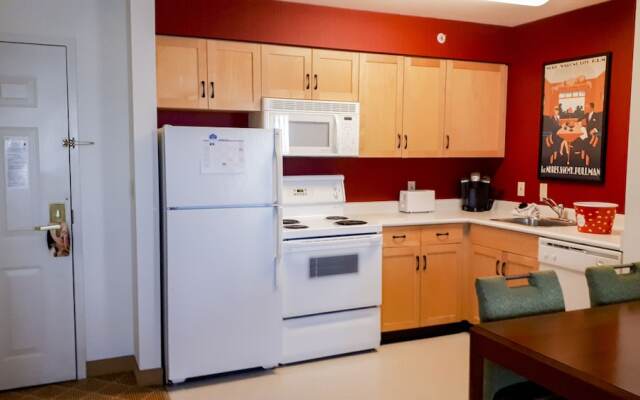 Lakeview Signature Inn Calgary Airport