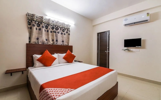 Pramukh Hotels by OYO Rooms