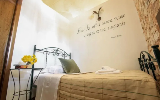 Trullo Degli Ulivi con Piscina e Idromassaggio