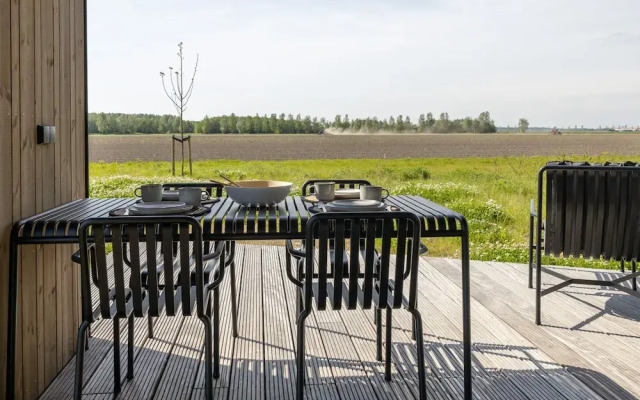 Lovely Holiday Home With Garden