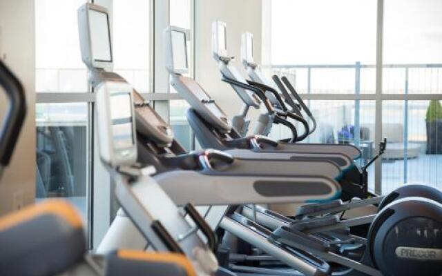 Arlington Fully Furnished Apartments in Crystal City