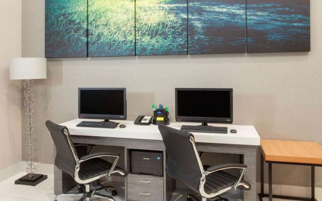 Wyndham Garden Fort Wayne