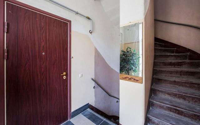 Modern & Spacious 80m2 Apartment in Riga Old Town