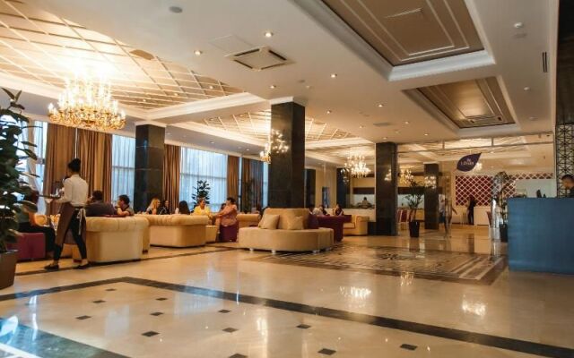 Golden Mir Hotel & Spa