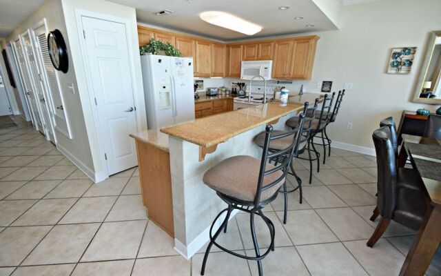 Sanibel 505 by RedAwning