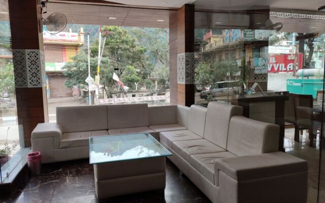 Capital O 37973 Hotel Shiv Vilas