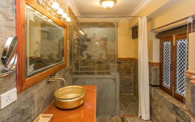 Baber Mahal Vilas