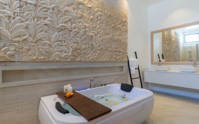 Dhevan Dara Resort & Spa
