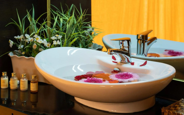 Fun Retreat Resort, Hotel and Ayurveda Spa