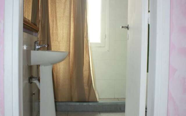 Mansa Beach Hostel