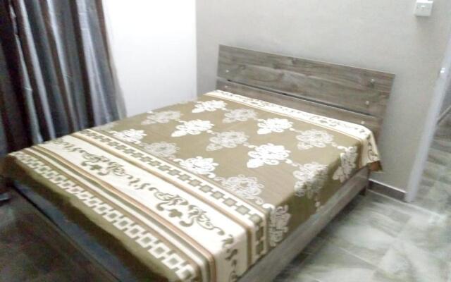 House With 2 Bedrooms in Curepipe, With Enclosed Garden - 20 km From the Beach