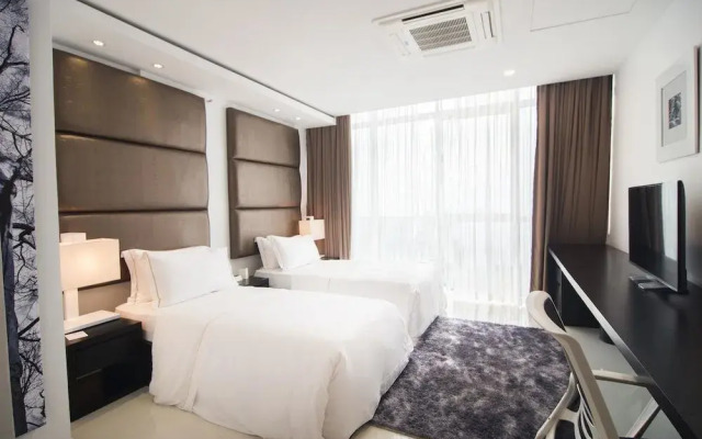 Platinum One Suites - 3 Bedroom