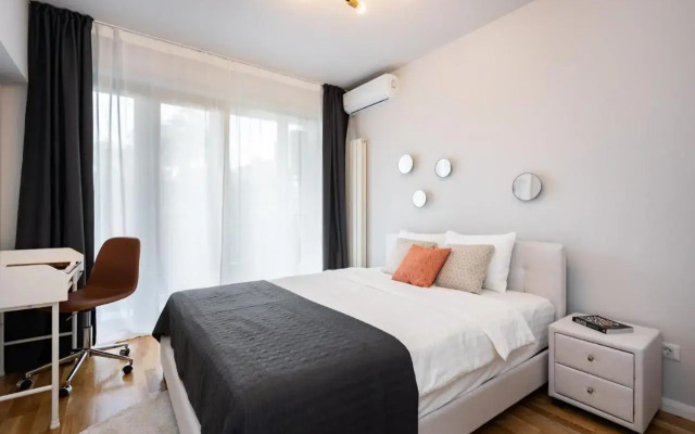 Superb City View - Bright & Stylish - 2BR