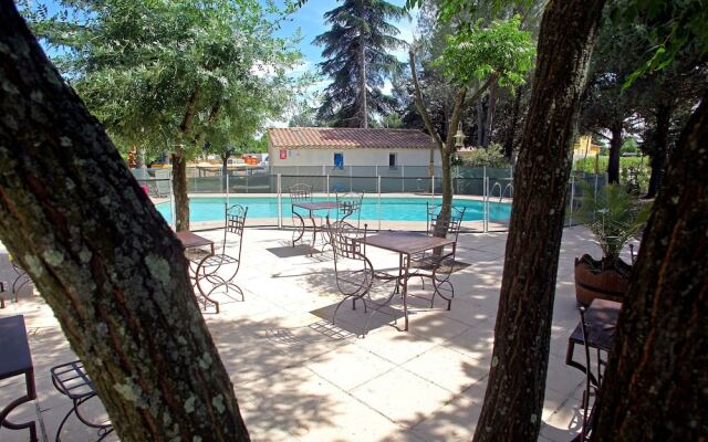 Hôtel du Vieux Moulin