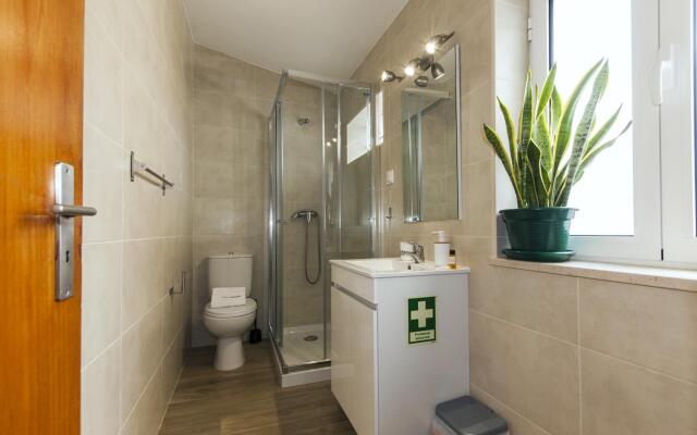 A38 - Rising Sun Top-Floor Flat