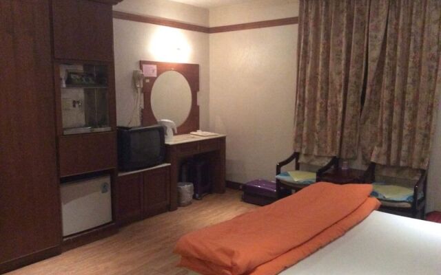 Qan Shuo Hotel