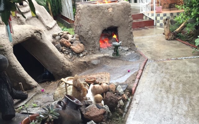 Posada Espejos Holistic