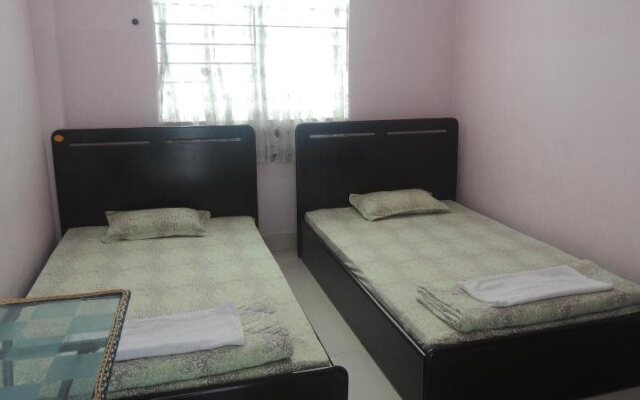 Tuyet Linh Hotel