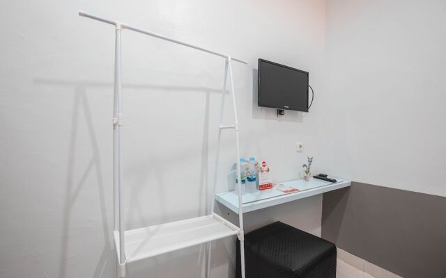 OYO 1070 Kuningan Residence