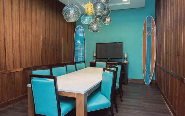 Holiday Inn Resort Pensacola Beach by IHG