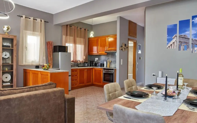 Middle Of Crete Apartment